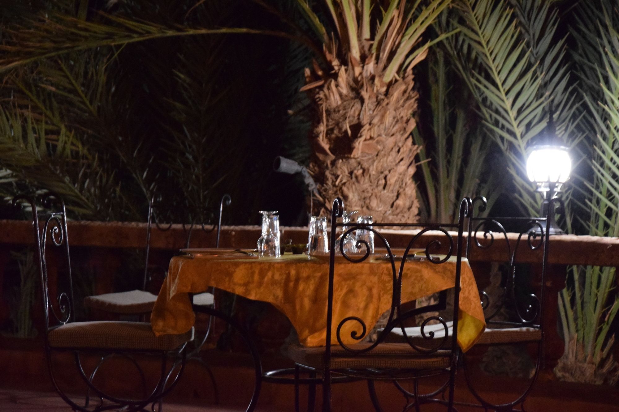 Carrefour Des Nomades Hotel Oulad Driss Eksteriør billede
