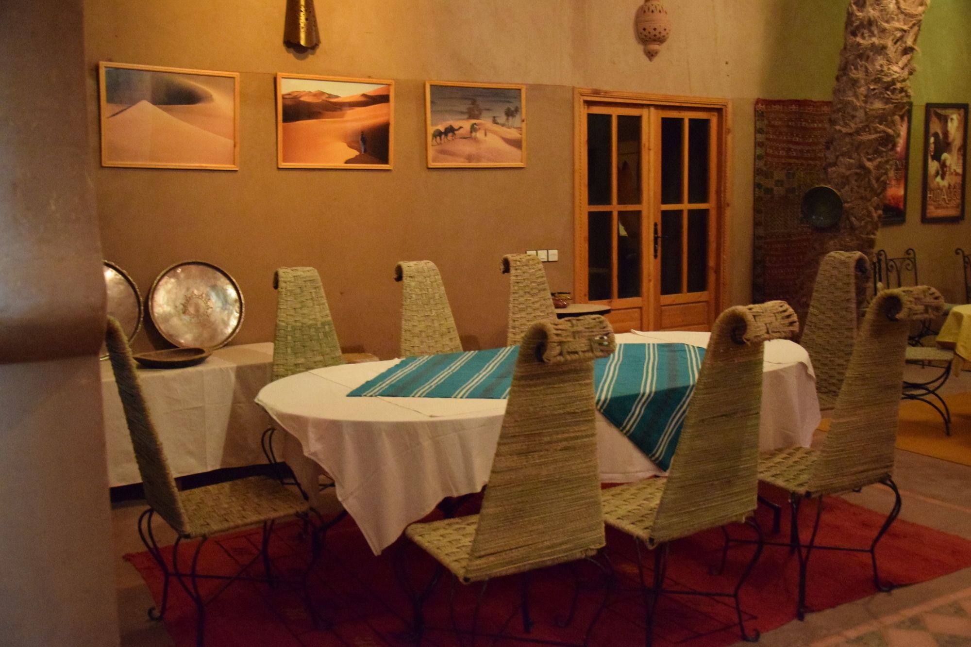 Carrefour Des Nomades Hotel Oulad Driss Eksteriør billede